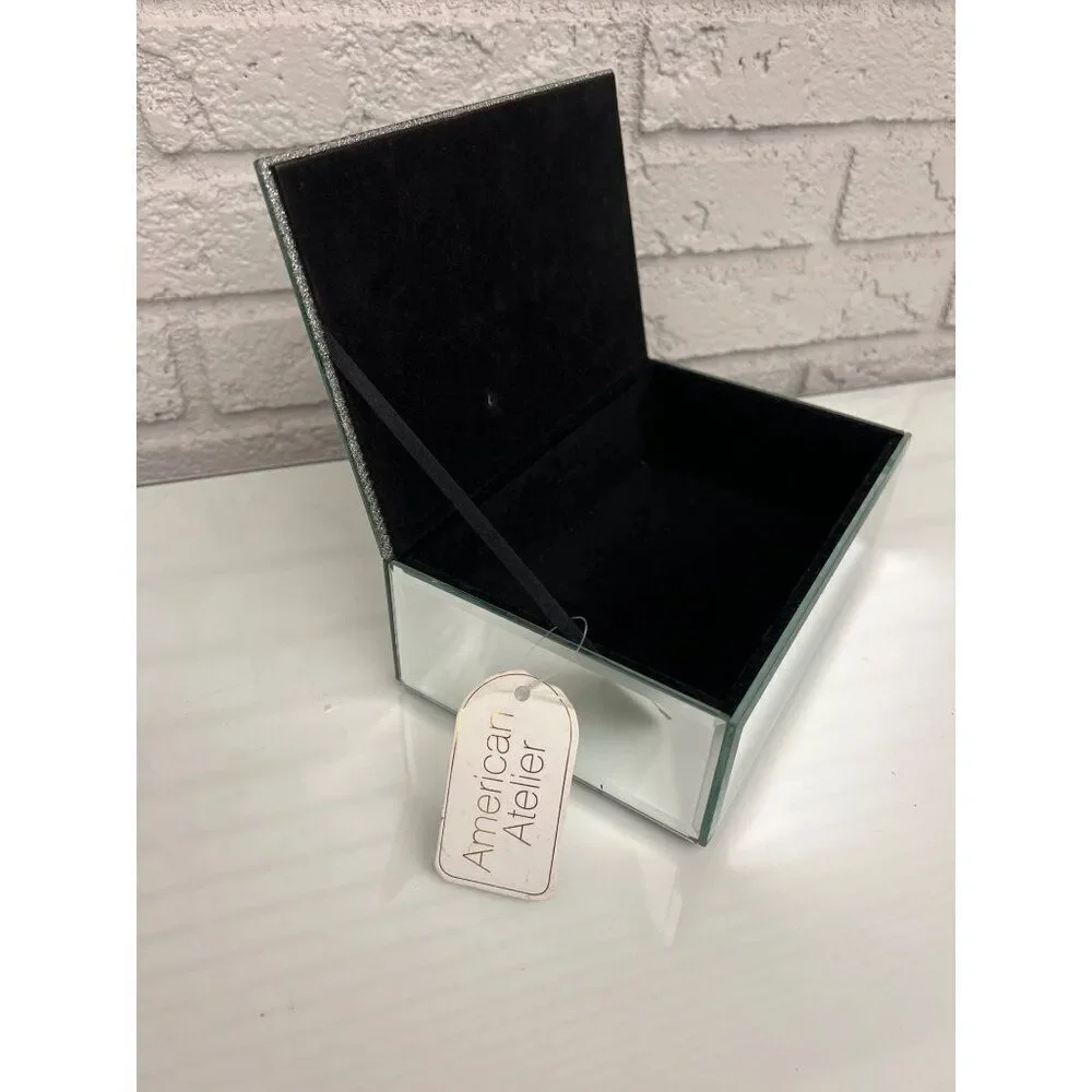 American Atelier “Love” Mirror Jewelry Box <3 - Picture 5 of 6